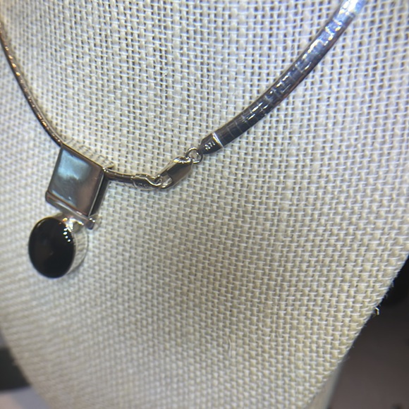 VINTAGE NECKLACE & ONYX PENDANT STAMPED STERLING SILVER MEXICO 925 - Picture 8 of 13